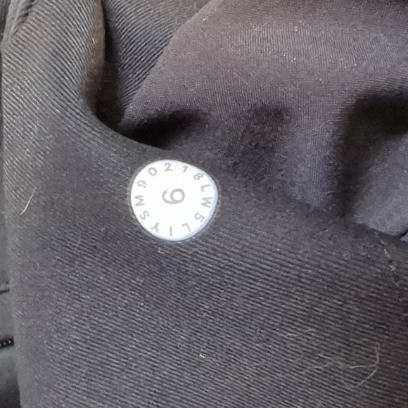 Lululemon pants - Picture 6 of 6